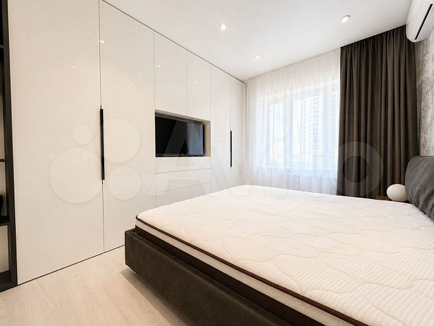 2-к. квартира, 63 м², 4/25 эт.