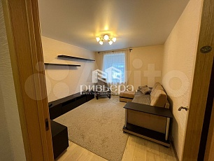 1-к. квартира, 35.5м2, 1/10 эт.