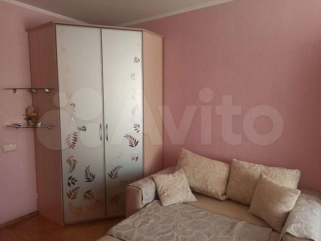 2-к. квартира, 65м2, 10/17 эт.