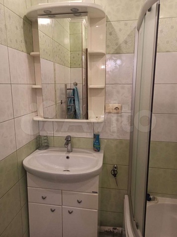 2-к. квартира, 65м2, 10/17 эт.