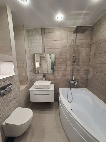1-к. квартира, 40м2, 15/17 эт.
