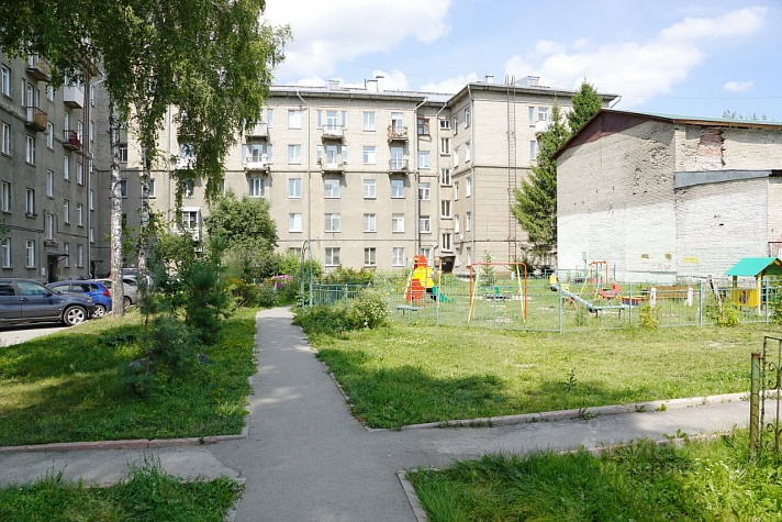 3-к кв. Новосибирская область, Новосибирск ул. Станиславского, 11 (76.0м2)