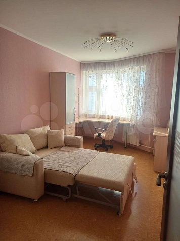 2-к. квартира, 65м2, 10/17 эт.